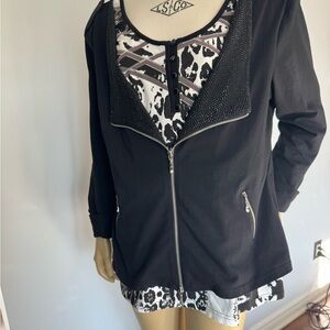 Cartise Elegant Black Women's Cardigan with Zipper Accents. Ptp 22”